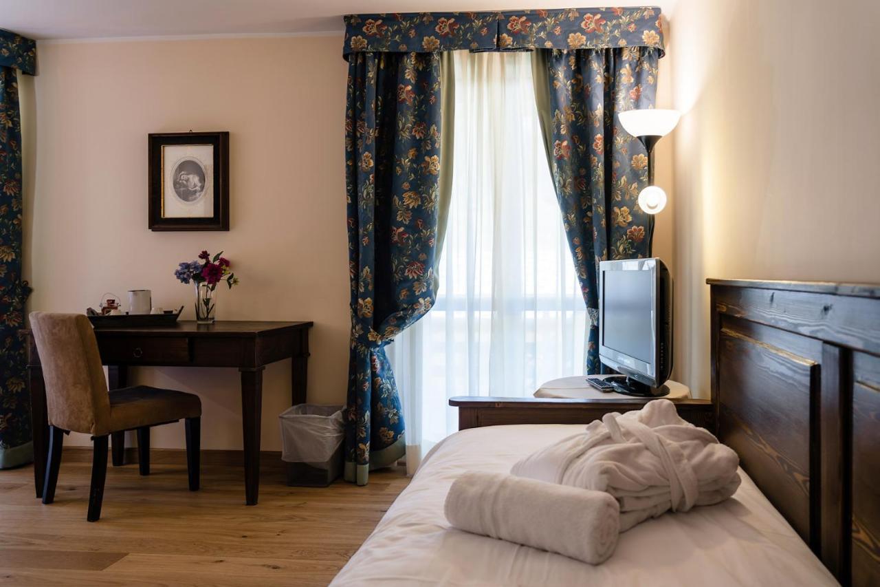 Chalet Du Lys Hotel & Spa 格雷索拉特里尼泰 外观 照片