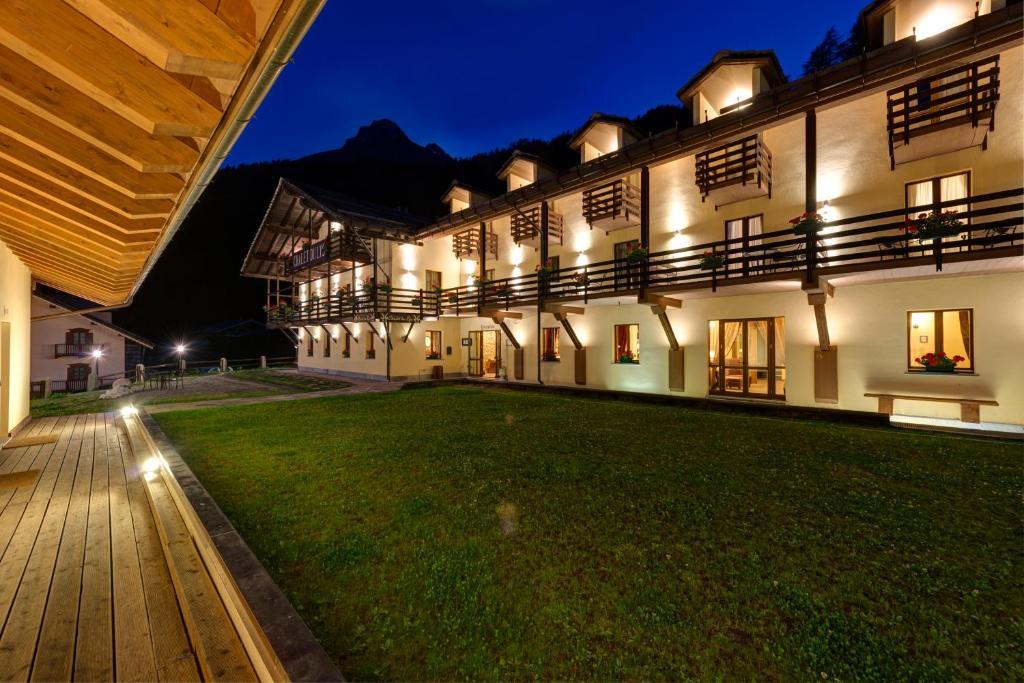 Chalet Du Lys Hotel & Spa 格雷索拉特里尼泰 外观 照片